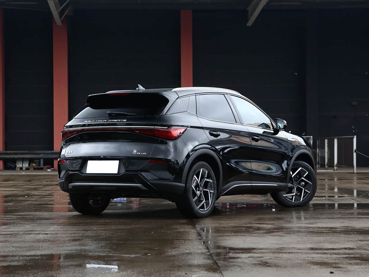 BYD Atto 3 Yuan Plus electric SUV showcasing sleek design and modern features